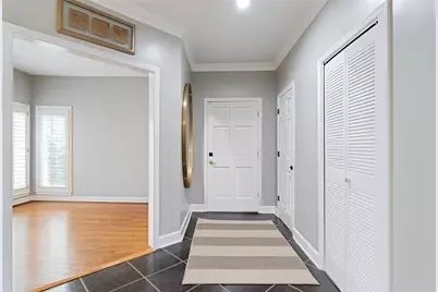 5264 Brooke Ridge Drive, Dunwoody, GA 30338 - Photo 2
