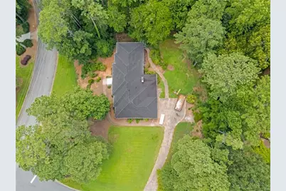 1080 Huntcliff NE, Sandy Springs, GA 30350 - Photo 16