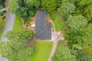 1080 Huntcliff NE, Sandy Springs, GA 30350 - Photo 16