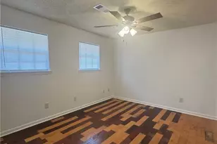 6354 Shannon Pkwy, Union City, GA 30291 - Photo 2