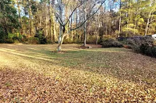 1130 Lee Whatley Dr, Lithonia, GA 30058 - Photo 12