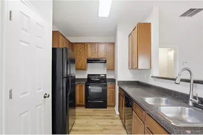 390 Brookview Drive, Riverdale, GA 30274 - Photo 6