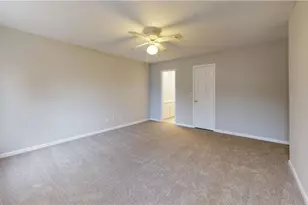 460 Oakland Ridge Ct, Lawrenceville, GA 30044 - Photo 10