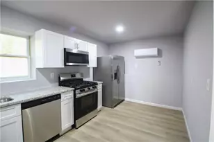 105 Homeport Dr, Newnan, GA 30265 - Photo 6