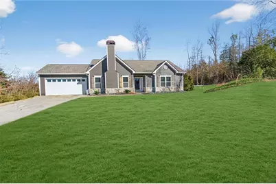 218 Arlington Court, Newnan, GA 30263 - Photo 1