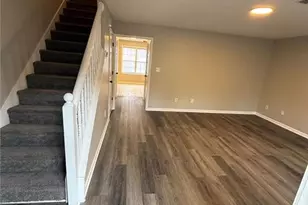 1607 Hallmark Hills Dr, Griffin, GA 30223 - Photo 12