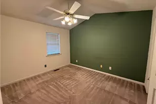 2820 Florence Dr, Gainesville, GA 30504 - Photo 6