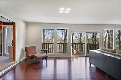 180 River Court Parkway, Sandy Springs, GA 30328 - Photo 10