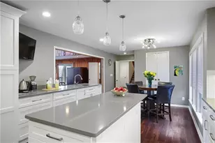 180 River Ct Pkwy, Sandy Springs, GA 30328 - Photo 2