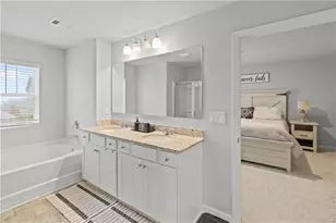 6755 Scarlet Oak Way, Flowery Branch, GA 30542 - Photo 18