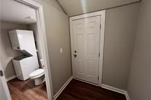 48 Quarry St, Gainesville, GA 30501 - Photo 4