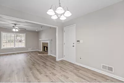 631 Saddlewood Drive, Lawrenceville, GA 30043 - Photo 10