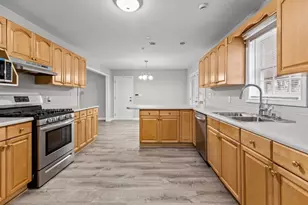 631 Saddlewood Dr, Lawrenceville, GA 30043 - Photo 14