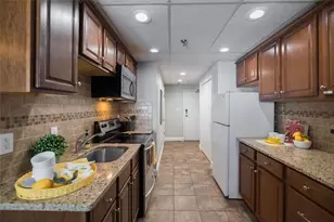 131 E Broad St, Athens, GA 30601 - Photo 10