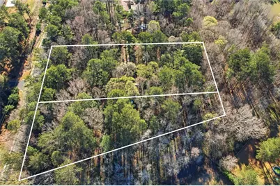 1081 Cole Dr SW, Lilburn, GA 30047 - Photo 2