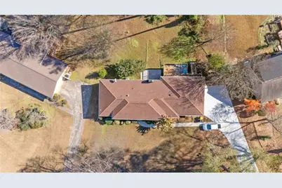 724 Rebecca Street NW, Lilburn, GA 30047 - Photo 2