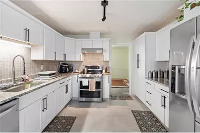 724 Rebecca Street NW, Lilburn, GA 30047 - Photo 10