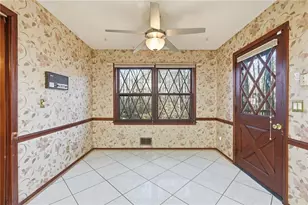 1091 Cole Dr SW, Lilburn, GA 30047 - Photo 12