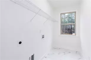 3342 Landings South Dr, Atlanta, GA 30331 - Photo 28