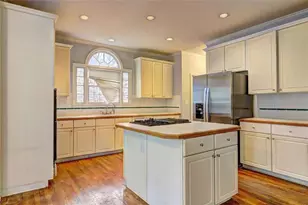 980 Laurel Springs Ln, Marietta, GA 30064 - Photo 10