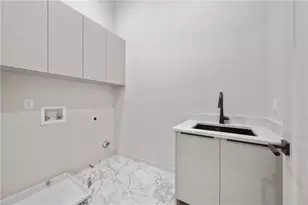 633 Pauley Pl, Sandy Springs, GA 30328 - Photo 24