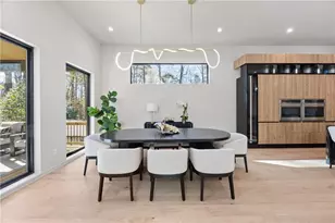 633 Pauley Pl, Sandy Springs, GA 30328 - Photo 18