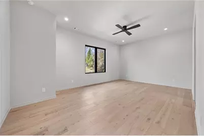 633 Pauley Place, Sandy Springs, GA 30328 - Photo 36