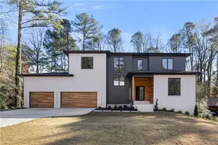 633 Pauley Pl, Sandy Springs, GA 30328 - Photo 1