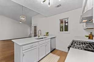 416 Rock-A-Way Rd, Senoia, GA 30276 - Photo 10