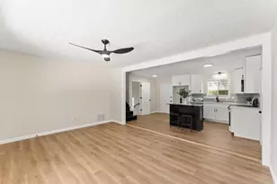 530 Wexwood Dr, Riverdale, GA 30274 - Photo 8