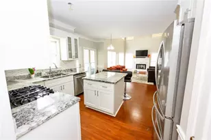 464 Rams Ct, Tucker, GA 30084 - Photo 4