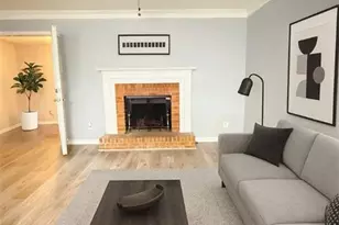 5582 Stonington Trace Pkwy, Stone Mountain, GA 30087 - Photo 4