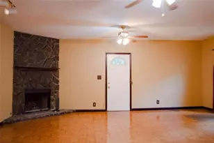1044 Basswood Ct, Riverdale, GA 30296 - Photo 10