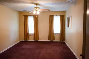 1044 Basswood Ct, Riverdale, GA 30296 - Photo 8