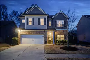 956 Brighton Park Cir, Hoschton, GA 30548 - Photo 2