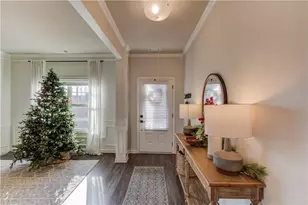 956 Brighton Park Cir, Hoschton, GA 30548 - Photo 8