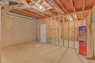 3085 Alcazar Dr SW, Lilburn, GA 30047 - Photo 70