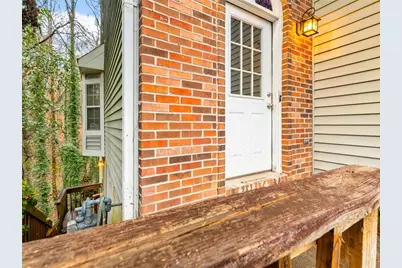 5162 Laurel Bridge Court SE, Smyrna, GA 30082 - Photo 4