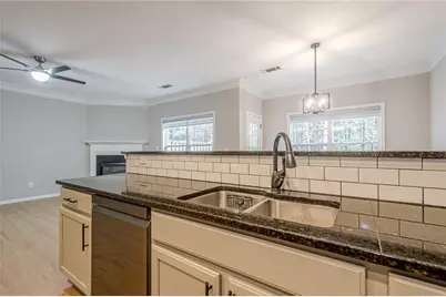 4825 Hastings Terrace, Alpharetta, GA 30005 - Photo 10