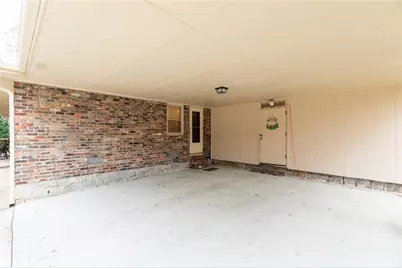 4424 Locksley Road, Tucker, GA 30084 - Photo 6