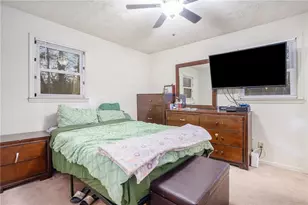 394 Burr Oak Ct, Lawrenceville, GA 30046 - Photo 6