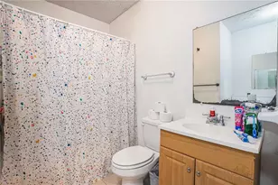 394 Burr Oak Ct, Lawrenceville, GA 30046 - Photo 10