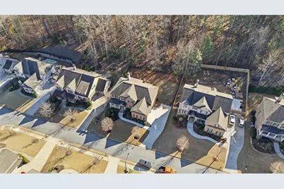 617 Rocky Creek Point, Woodstock, GA 30188 - Photo 54