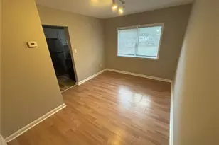 625 Simmons St, Gainesville, GA 30501 - Photo 4