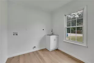 808 S Park Dr SE, Marietta, GA 30060 - Photo 16