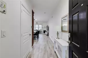 1561 Trailview Way NE, Atlanta, GA 30329 - Photo 4