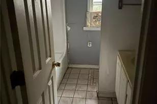 203 Johnson St, Hogansville, GA 30230 - Photo 4