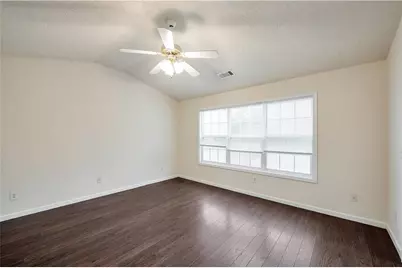 950 Parkway Road, Union City, GA 30291 - Photo 6