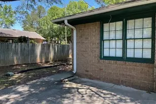 138 Manning Rd SW, Marietta, GA 30064 - Photo 4