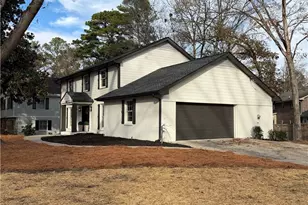 4621 Ellisbury Dr, Atlanta, GA 30338 - Photo 2